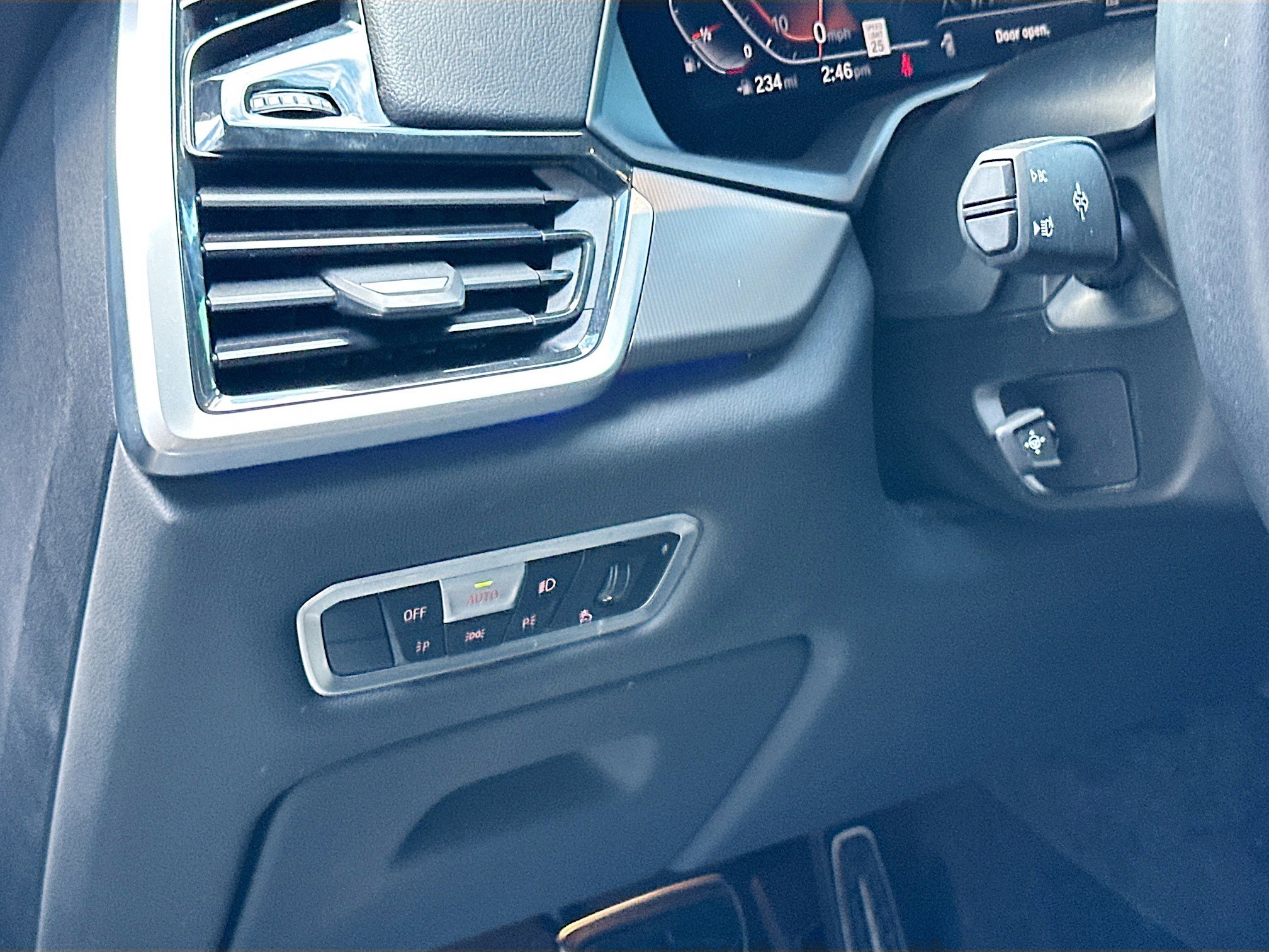 Certified 2023 BMW X5 sDrive40i w/ M Sport Package image 10