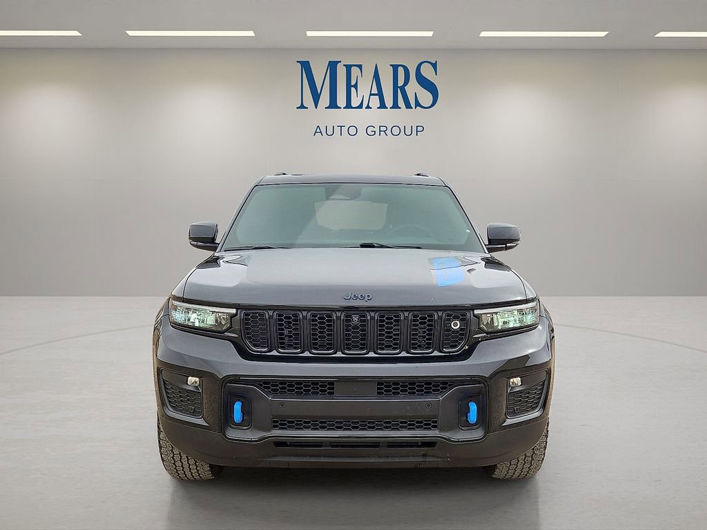 Used 2022 Jeep Grand Cherokee Trailhawk w/ Advanced Protech Group II image 8