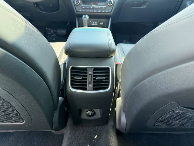 Used 2019 Hyundai Tucson Ultimate w/ Cargo Package FWD image 25