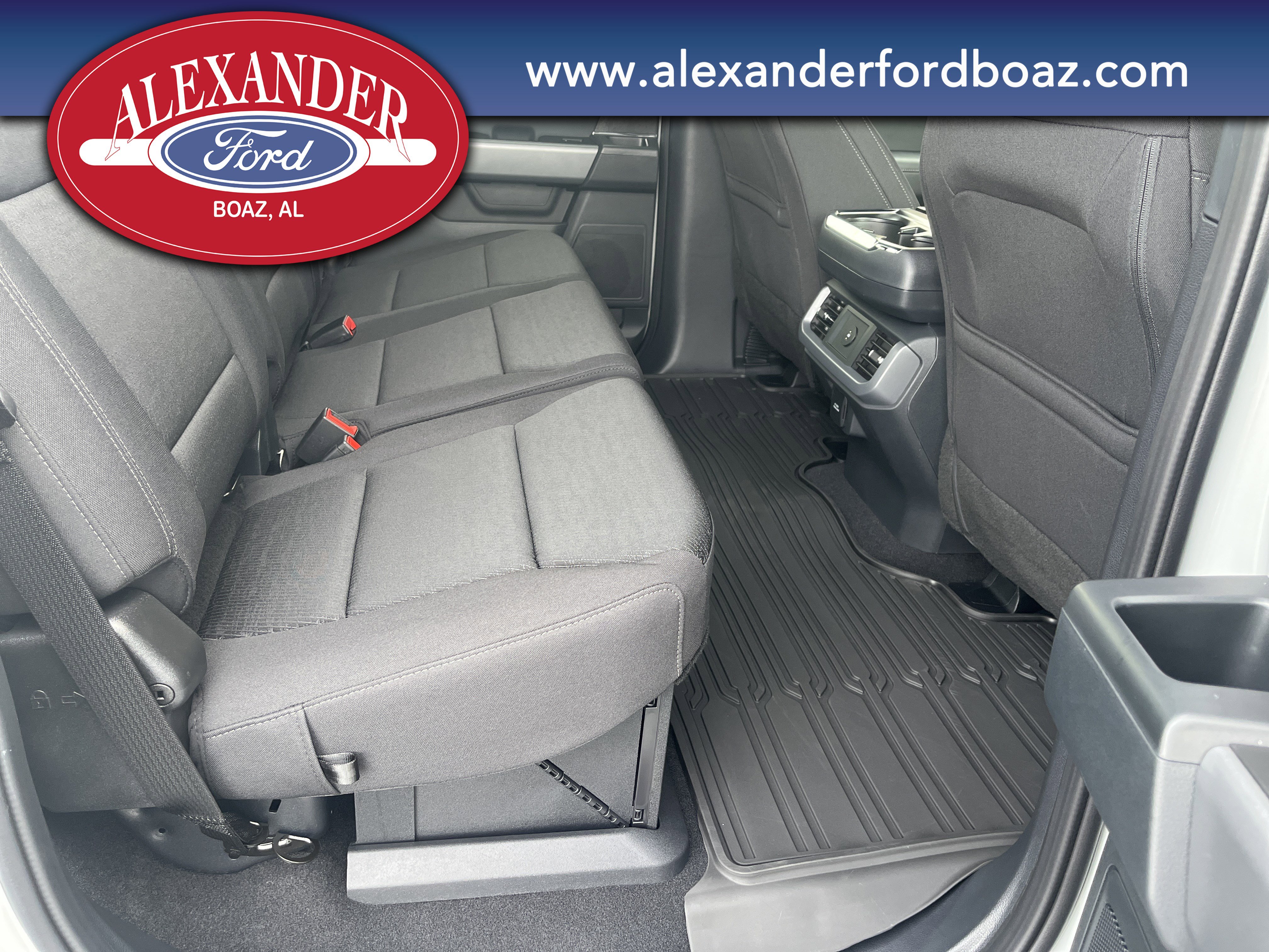 New 2026 Ford F150 XLT w/ Equipment Group 302A MID image 20