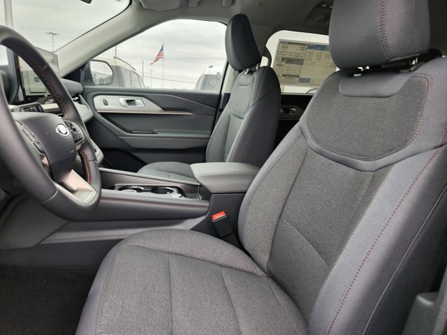 New 2026 Ford Explorer Active image 19
