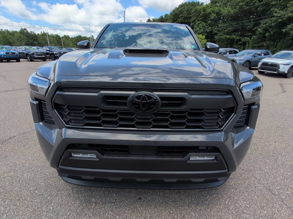 Certified 2026 Toyota Tacoma TRD Sport AWD/4WD image 11