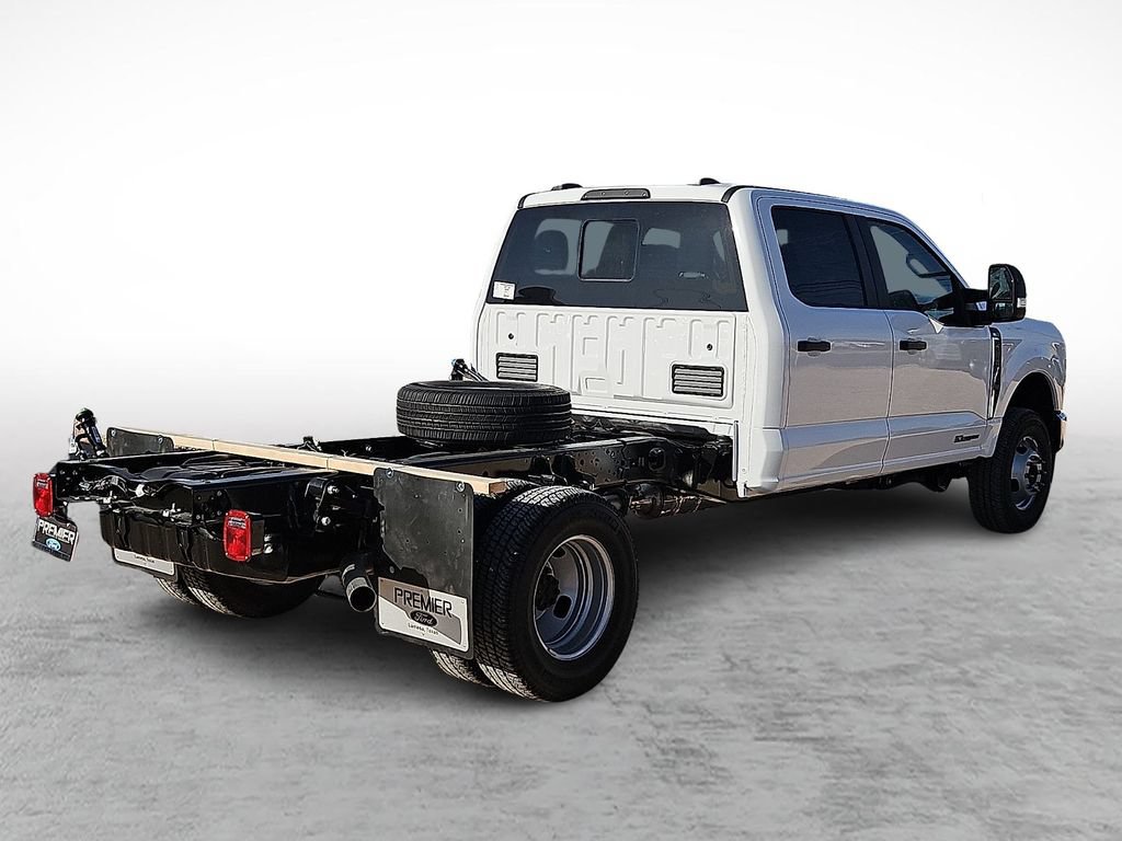 New 2026 Ford F350 XL w/ XL Chrome Package AWD/4WD image 11