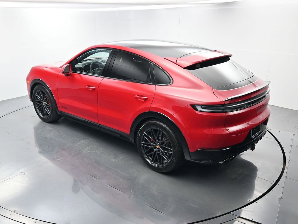 Certified 2026 Porsche Cayenne GTS AWD/4WD image 37