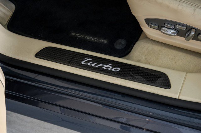 Used 2010 Porsche Panamera Turbo AWD/4WD image 34