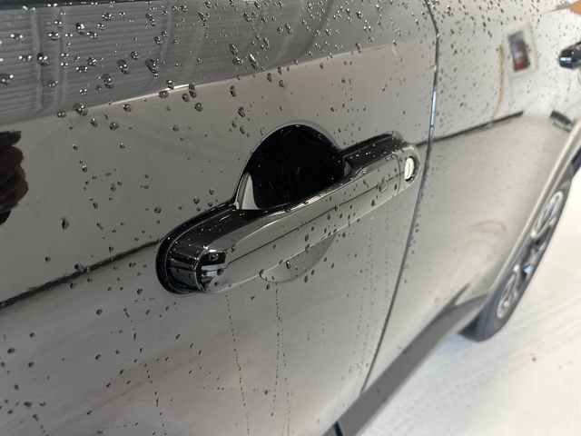 Used 2023 Jeep Renegade Trailhawk AWD/4WD image 11