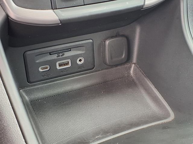 Used 2022 GMC Terrain AT4 w/ Infotainment Package II image 10