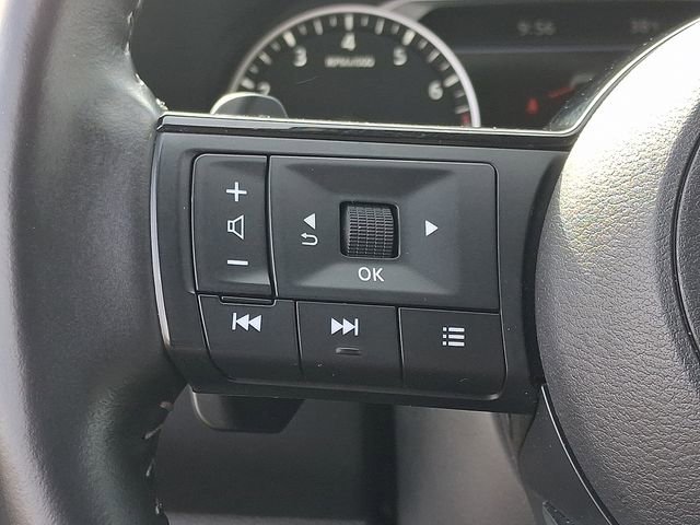 Used 2025 Nissan Pathfinder SL AWD/4WD image 22