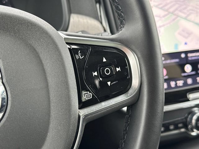 Certified 2025 Volvo V90 B6 Cross Country Plus AWD/4WD image 27
