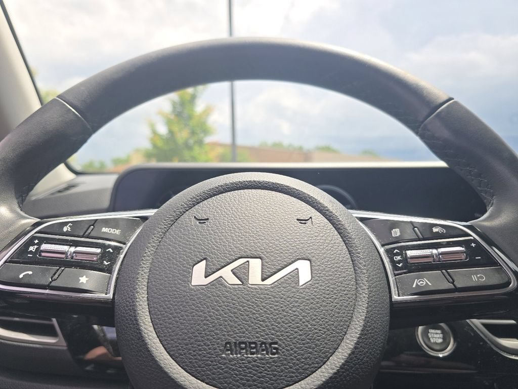 Used 2024 Kia Seltos S AWD/4WD image 27