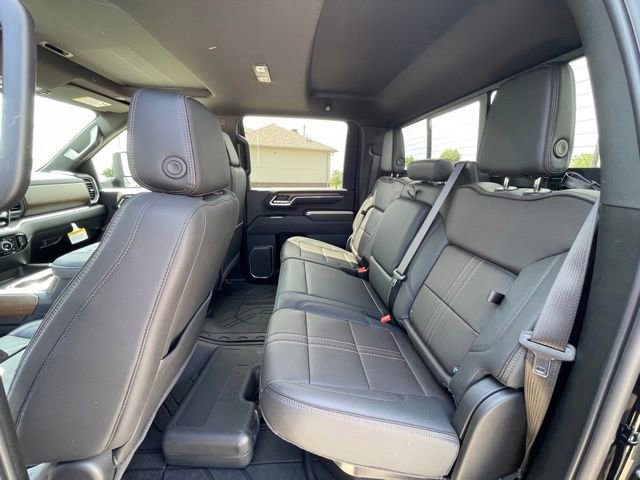 New 2026 Chevrolet Silverado 3500 High Country w/ Technology Package AWD/4WD image 23