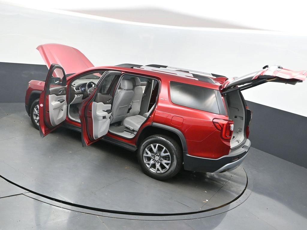 Used 2021 GMC Acadia SLT image 2