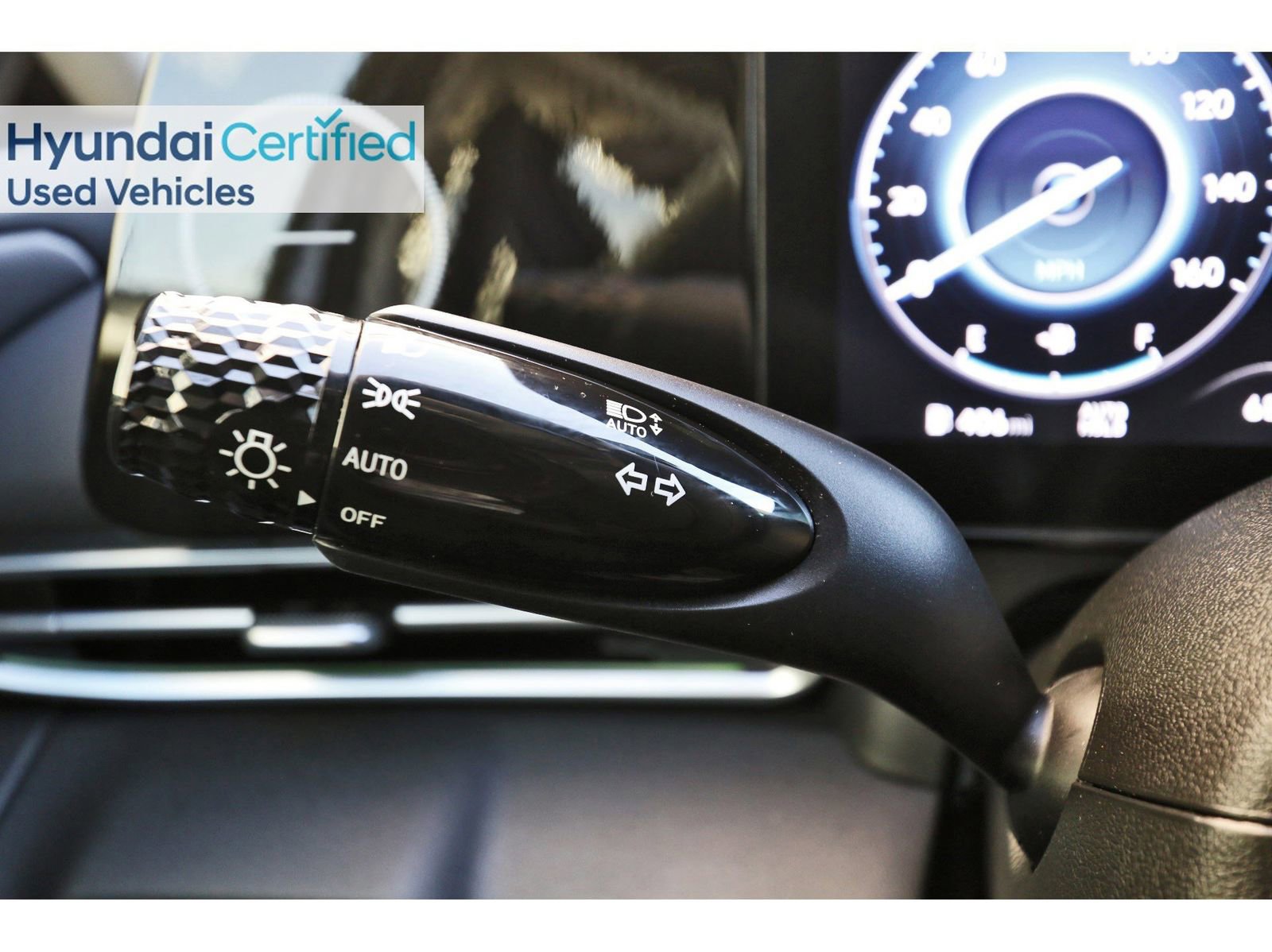 Certified 2025 Hyundai Elantra SEL image 20