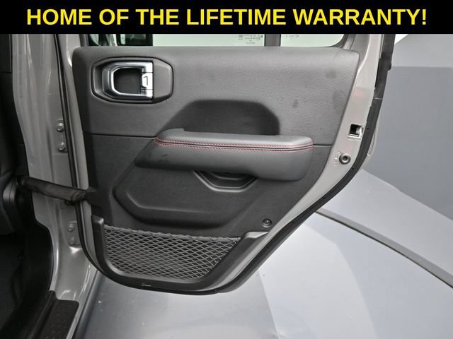 Used 2023 Jeep Gladiator Rubicon w/ Cold Weather Group AWD/4WD image 41
