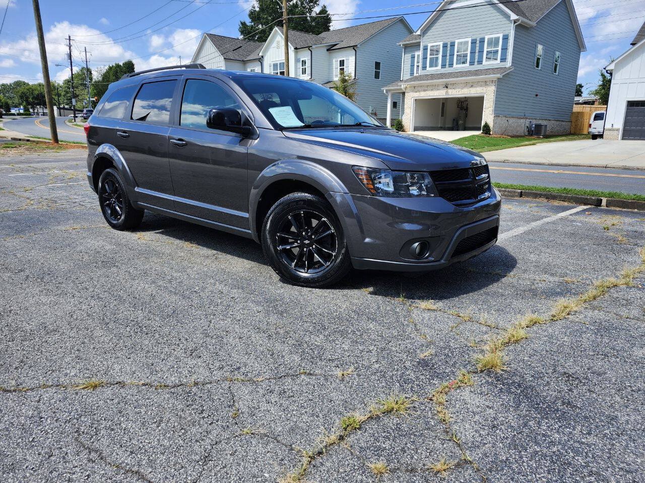 Used 2019 Dodge Journey SE w/ Connectivity Group FWD image 1