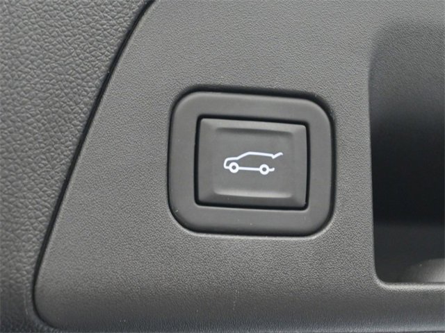 Used 2023 Buick Envision Essence w/ Sport Touring Package image 25