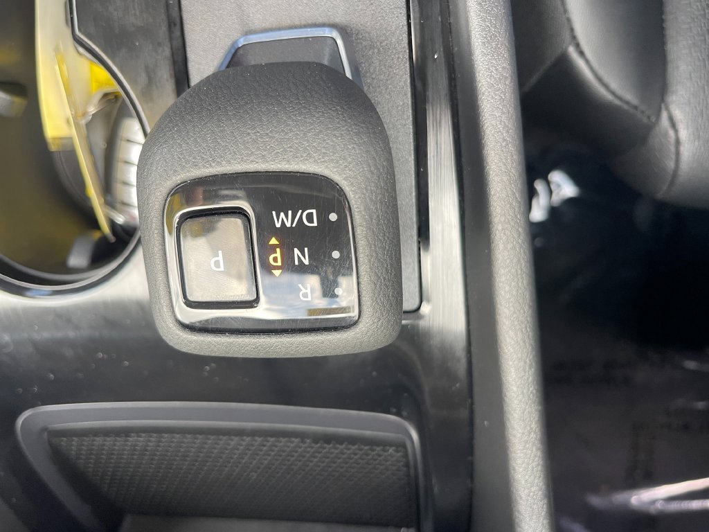 Certified 2023 Nissan Rogue SV w/ SV Premium B Package AWD/4WD image 18