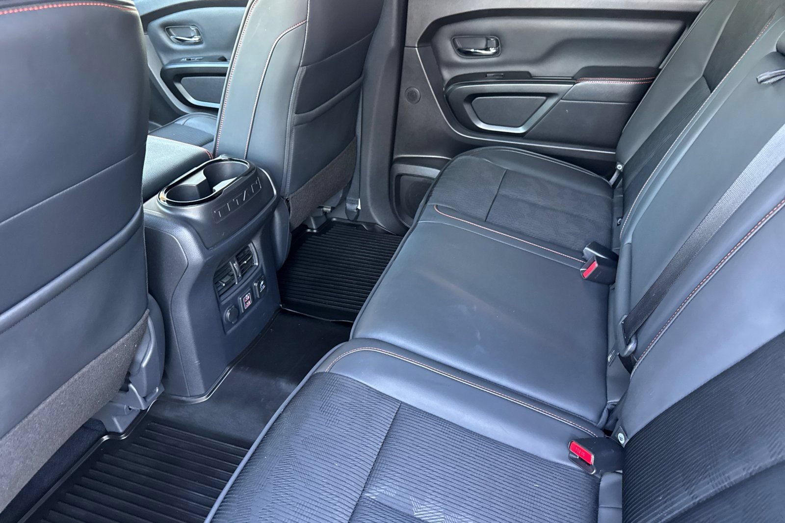 Used 2024 Nissan Titan PRO-4X w/ Pro-4x Utility Package AWD/4WD image 13