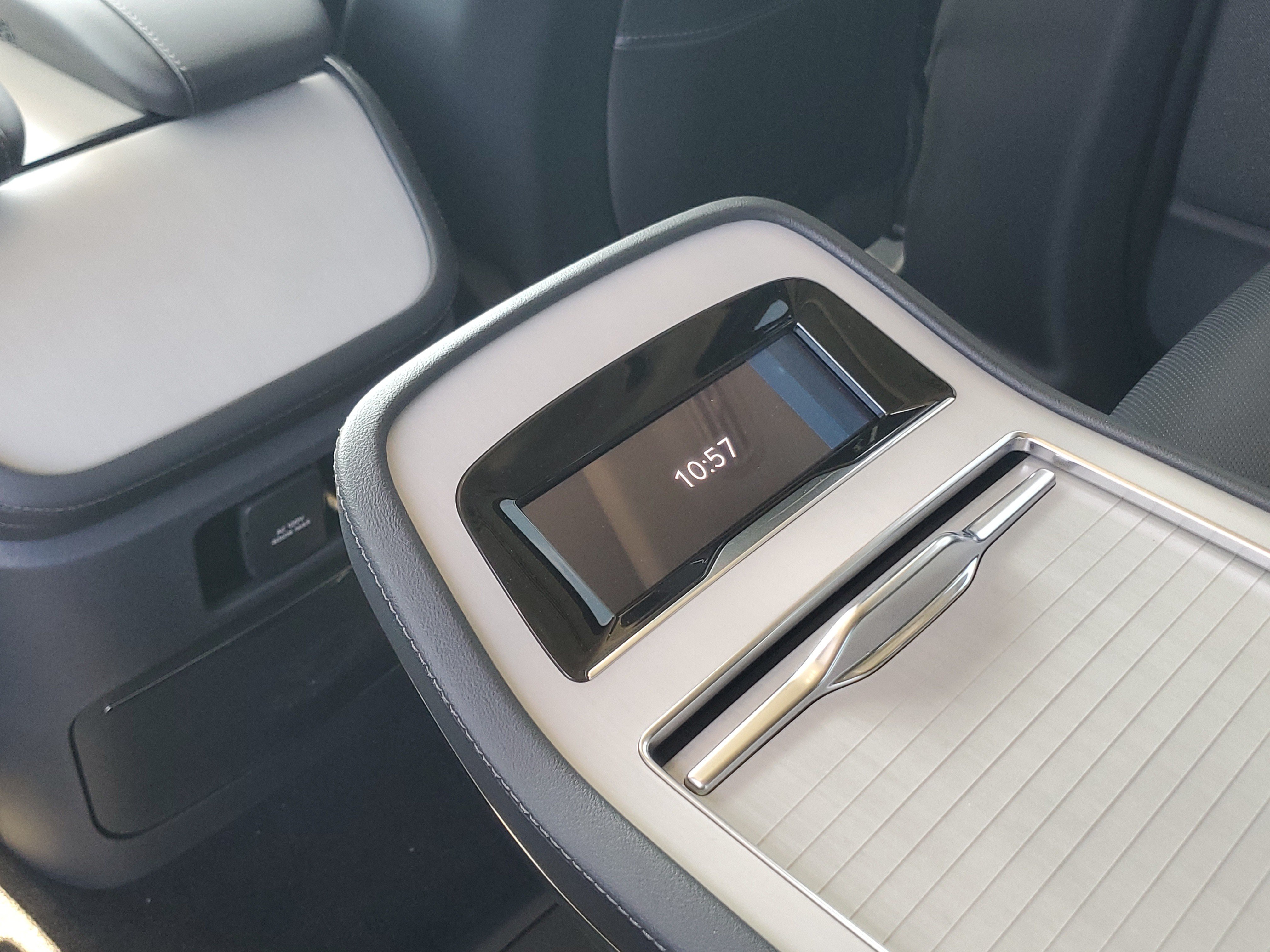 New 2027 Lincoln Navigator Reserve AWD/4WD image 30