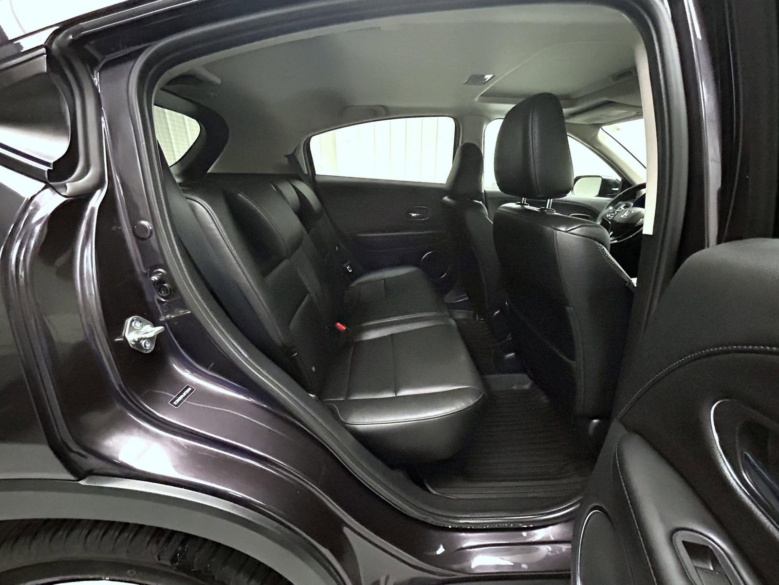 Used 2018 Honda HR-V EX-L image 18