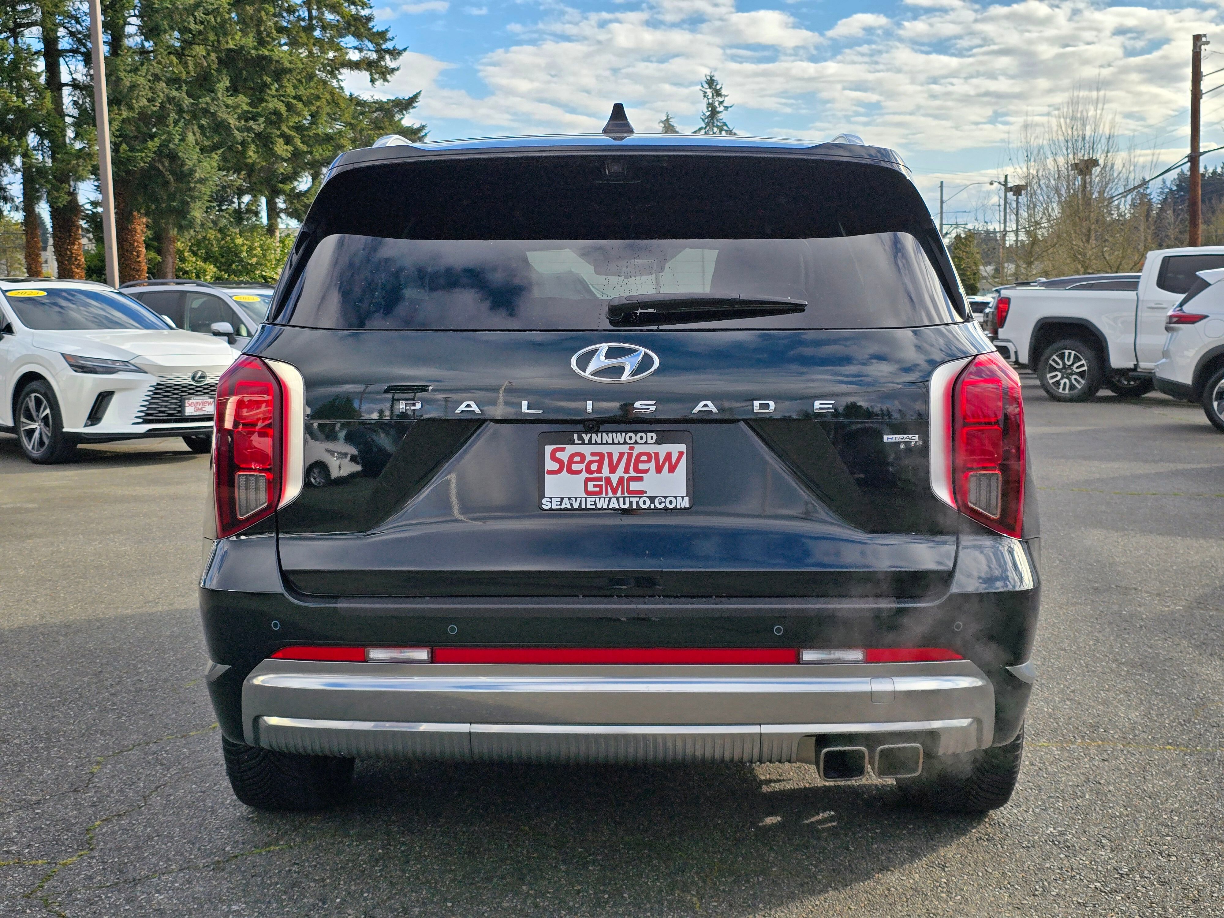Used 2023 Hyundai Palisade Calligraphy AWD/4WD image 6