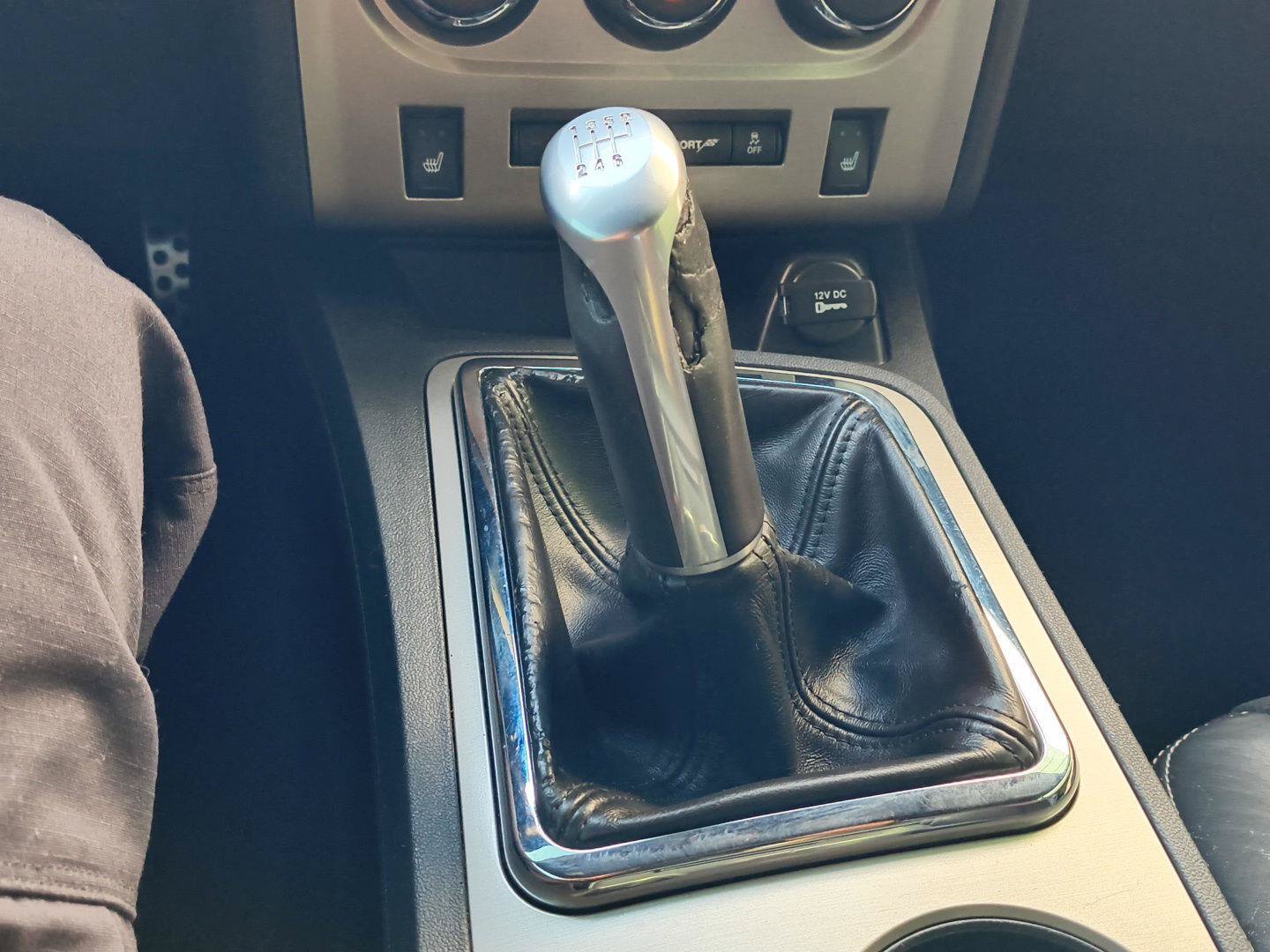 Used 2013 Dodge Challenger SRT8 RWD image 20
