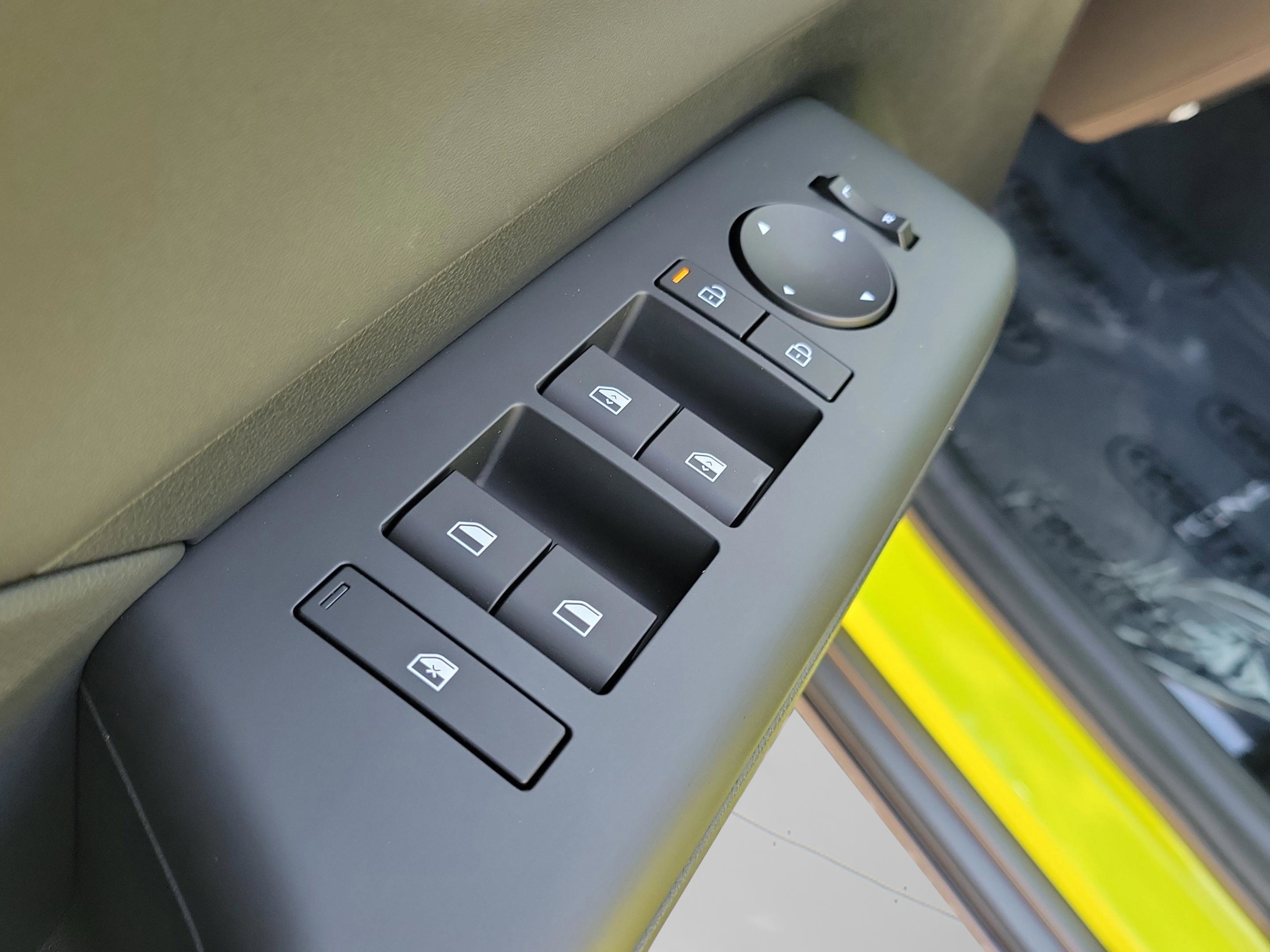 New 2026 Hyundai Kona SEL Premium image 19