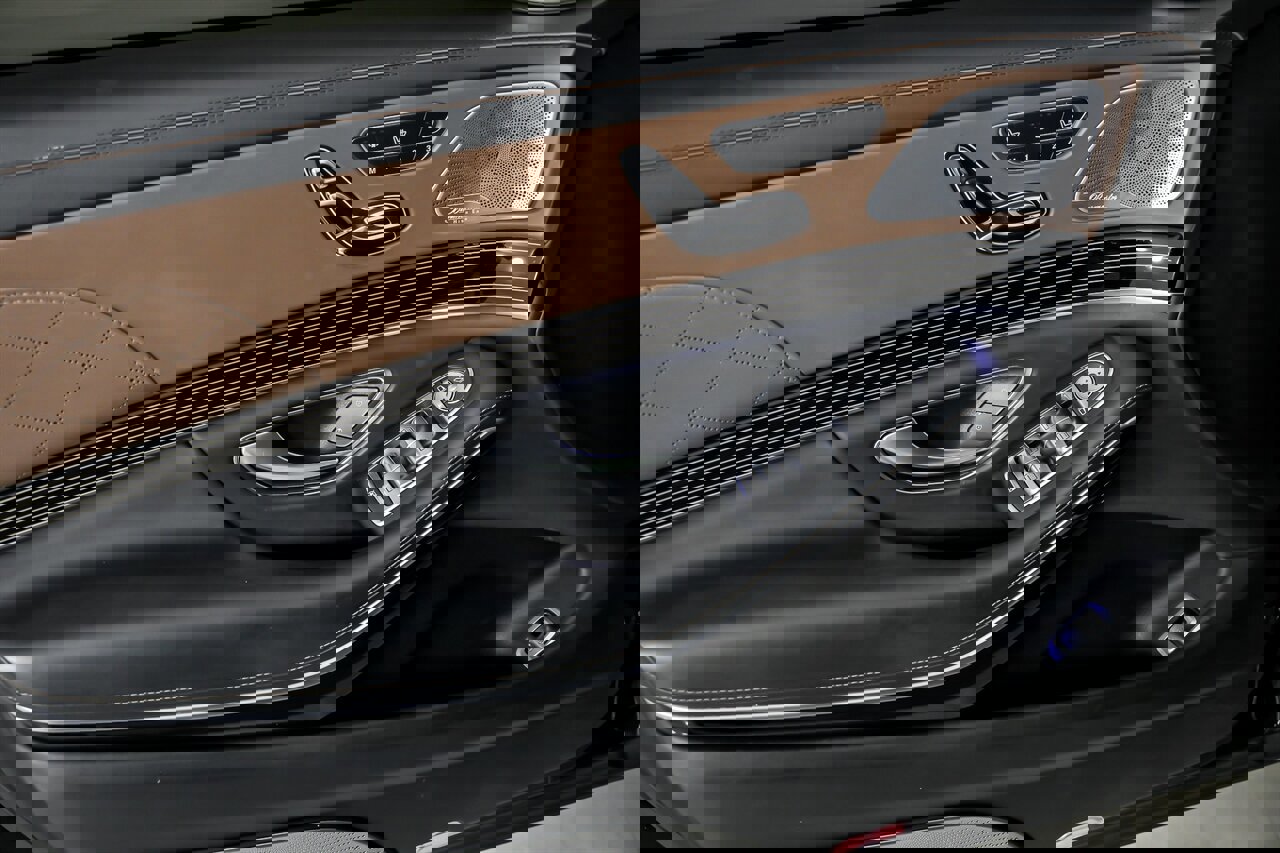 Used 2019 Mercedes-Benz Maybach S 650 image 18