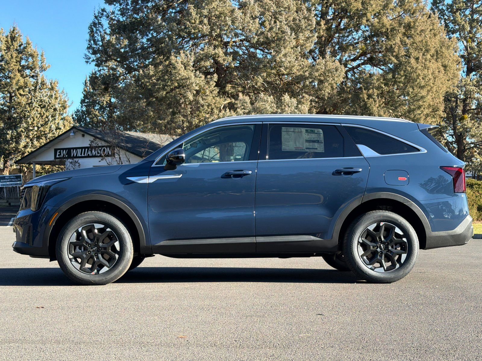 New 2026 Kia Sorento S AWD/4WD image 7