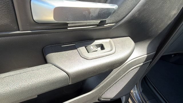 New 2026 RAM 1500 Express AWD/4WD image 15
