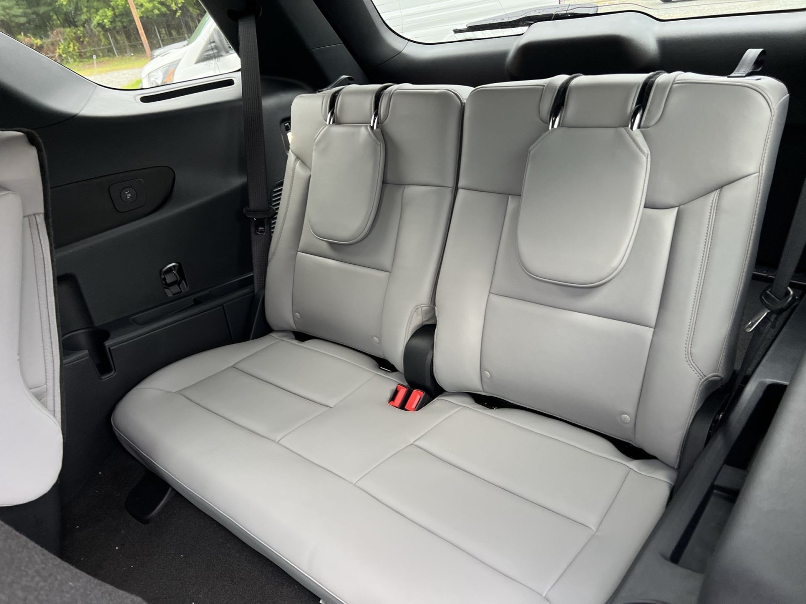 New 2027 Ford Explorer Active w/ Active Comfort Package AWD/4WD image 25
