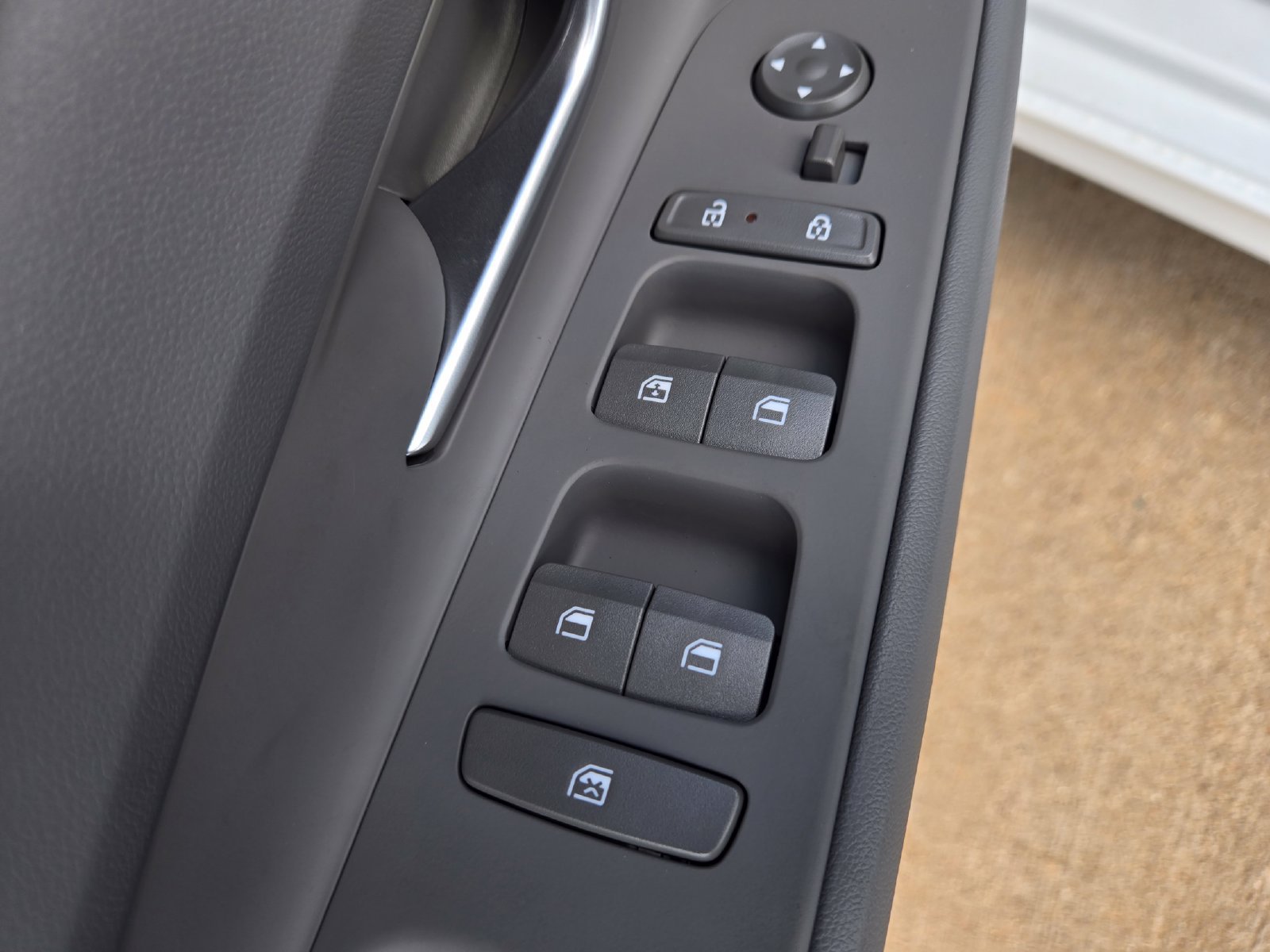 New 2026 Hyundai Elantra SEL Sport Premium FWD image 19