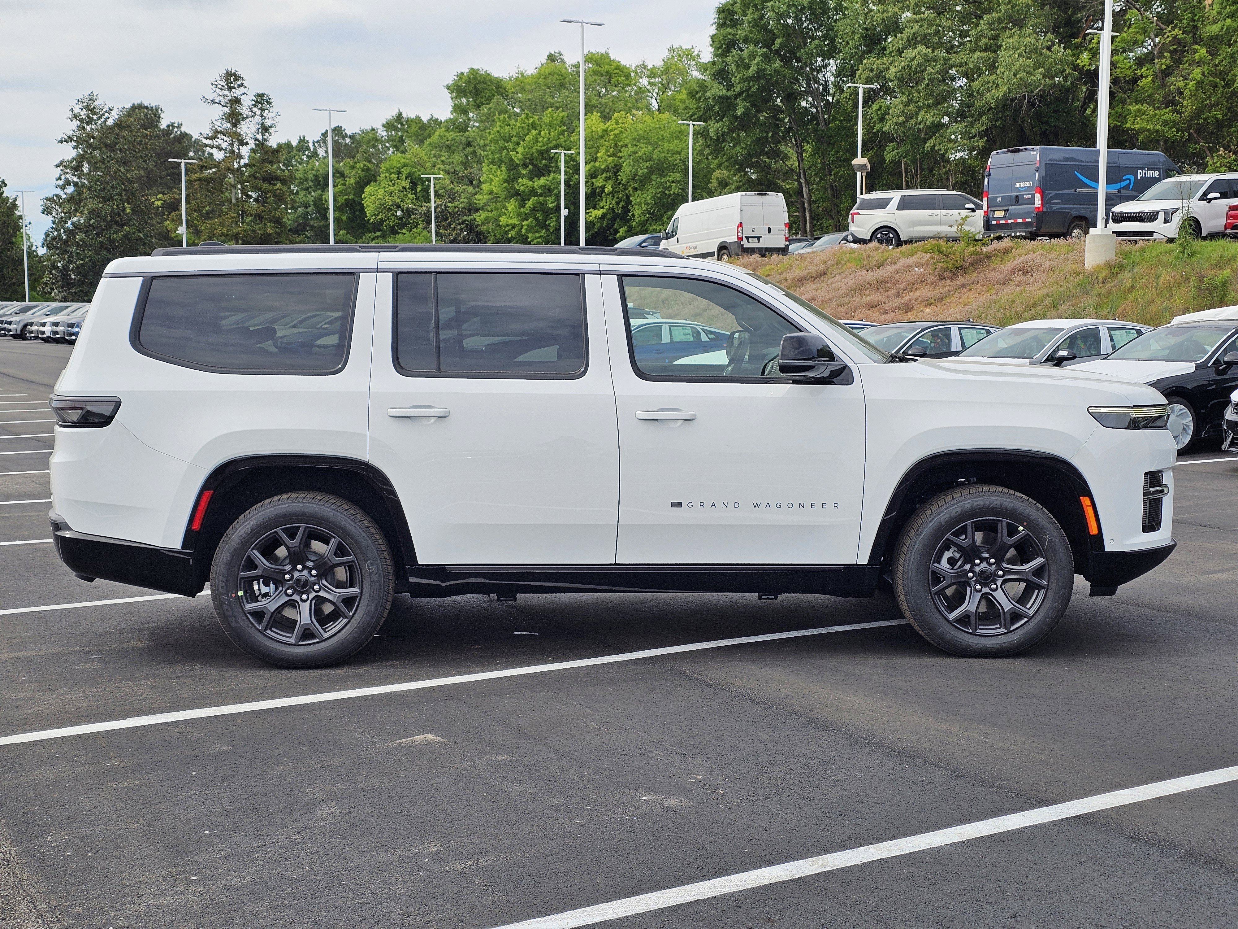 New 2026 Jeep Grand Wagoneer Limited image 7