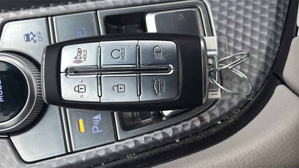 Used 2023 Genesis G70 2.0T w/ Sport Prestige Package image 26