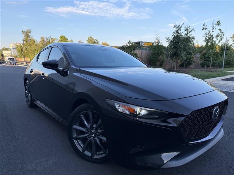 Used 2019 MAZDA MAZDA3 Hatchback FWD image 12