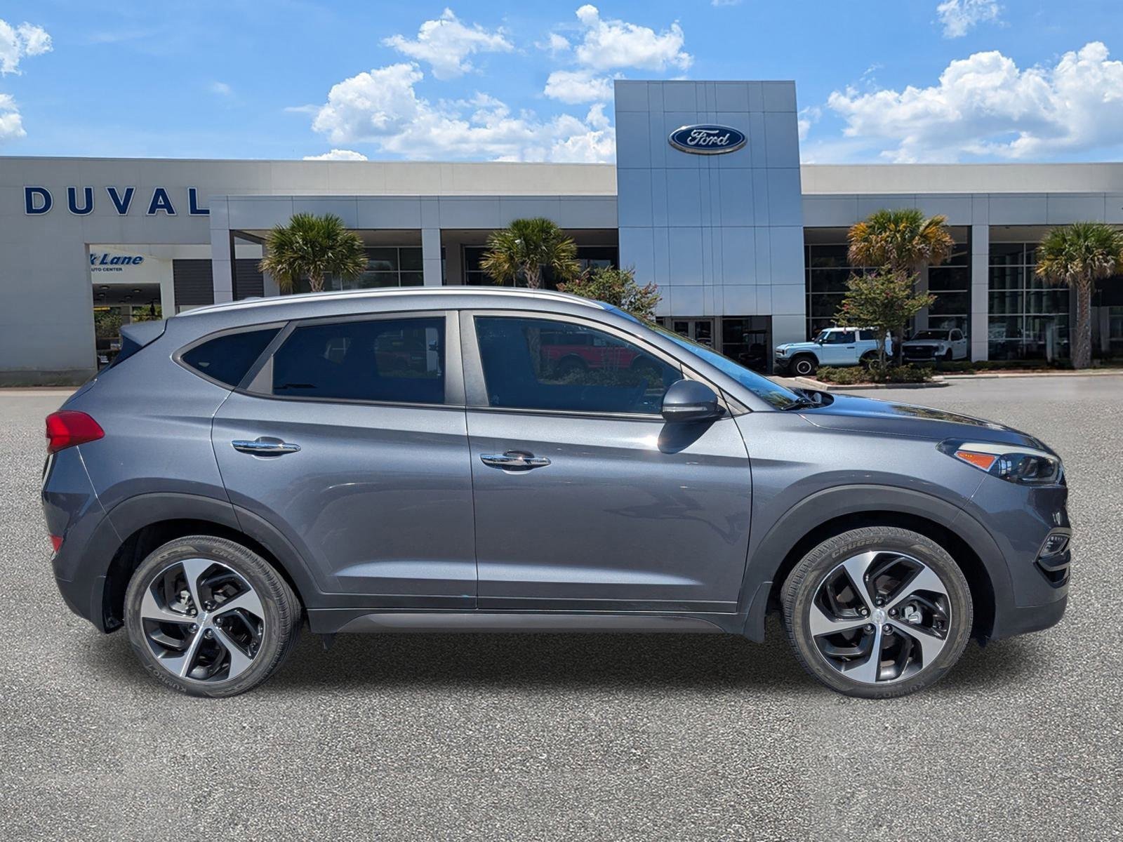 Used 2016 Hyundai Tucson Limited image 3