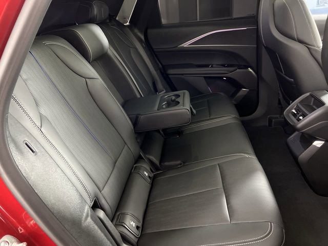 Certified 2025 Cadillac Lyriq Luxury RWD image 28