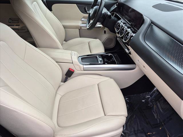 Used 2025 Mercedes-Benz GLA 250 4MATIC image 20