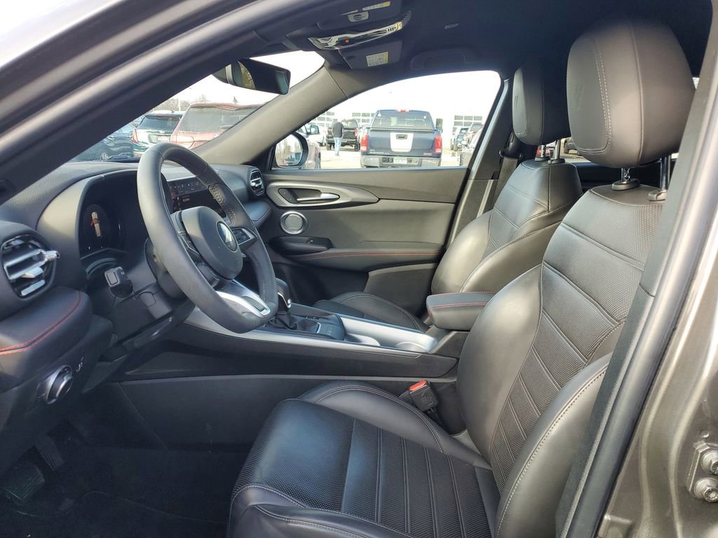 Used 2023 Dodge Hornet GT Plus w/ GT Blacktop Package image 5