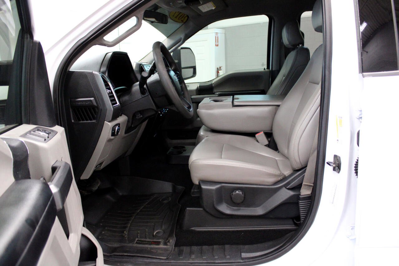 Used 2017 Ford F350 XLT image 9