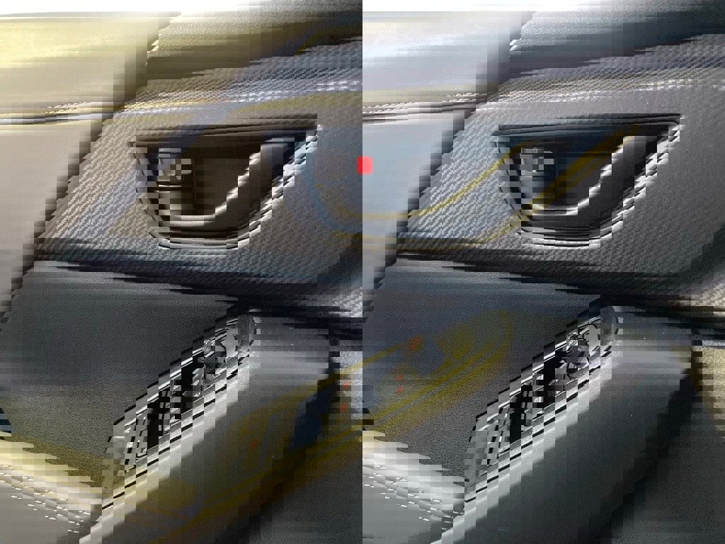 Used 2024 Subaru Crosstrek 2.5i Wilderness image 13