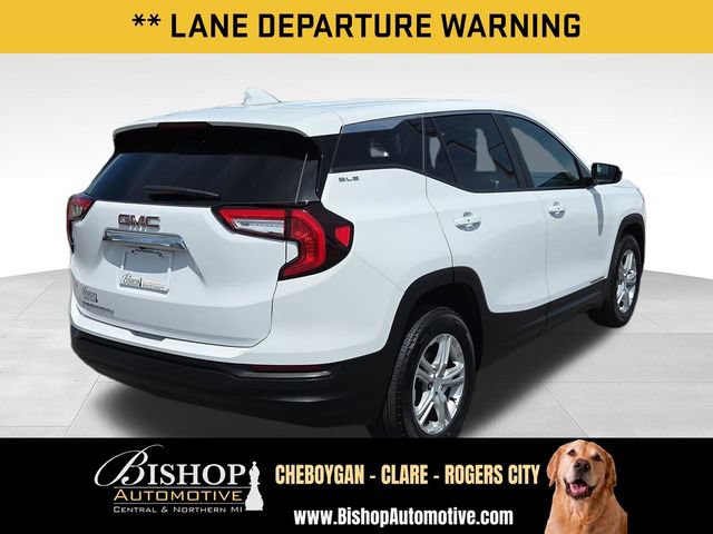 Used 2024 GMC Terrain SLE w/ LPO, Floor Liner Package FWD image 11