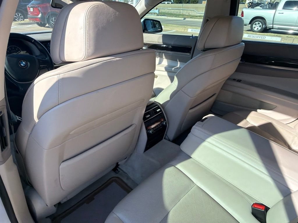 Used 2012 BMW 740i RWD image 16
