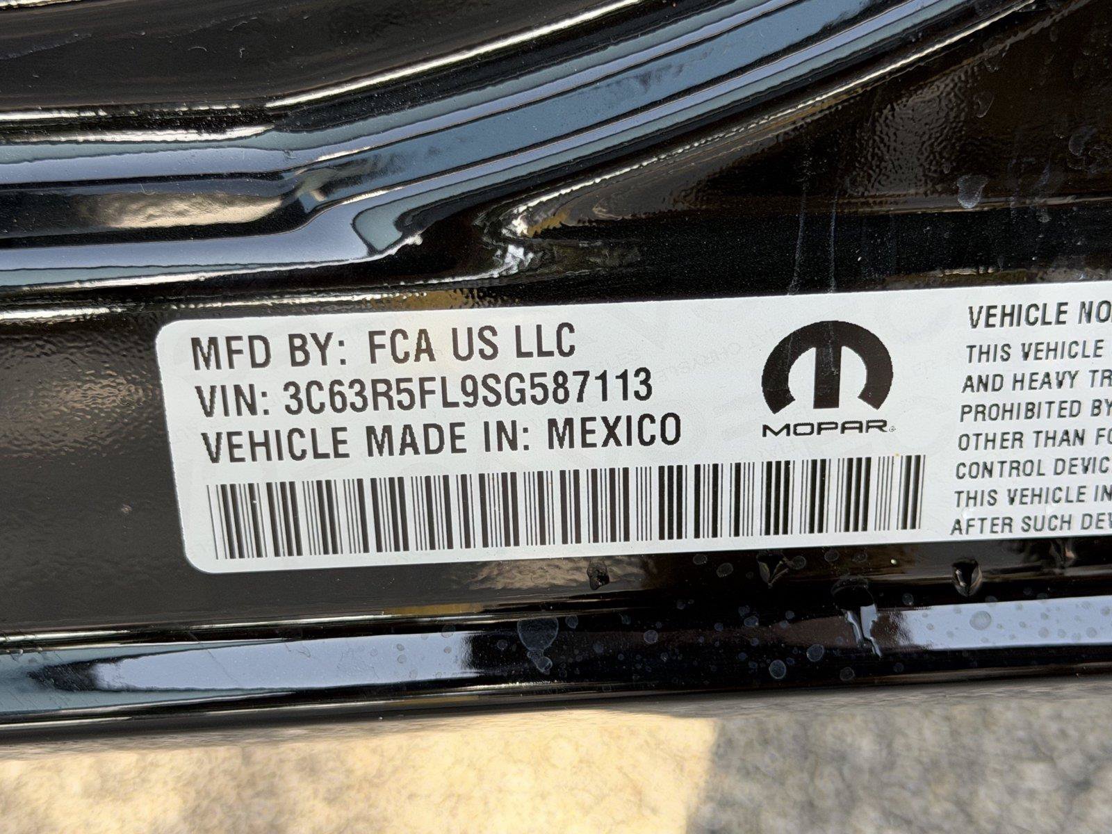 Used 2025 RAM 2500 Laramie AWD/4WD image 30