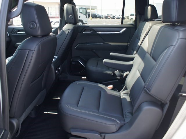 Used 2024 GMC Acadia Elevation w/ Trailering Package image 13