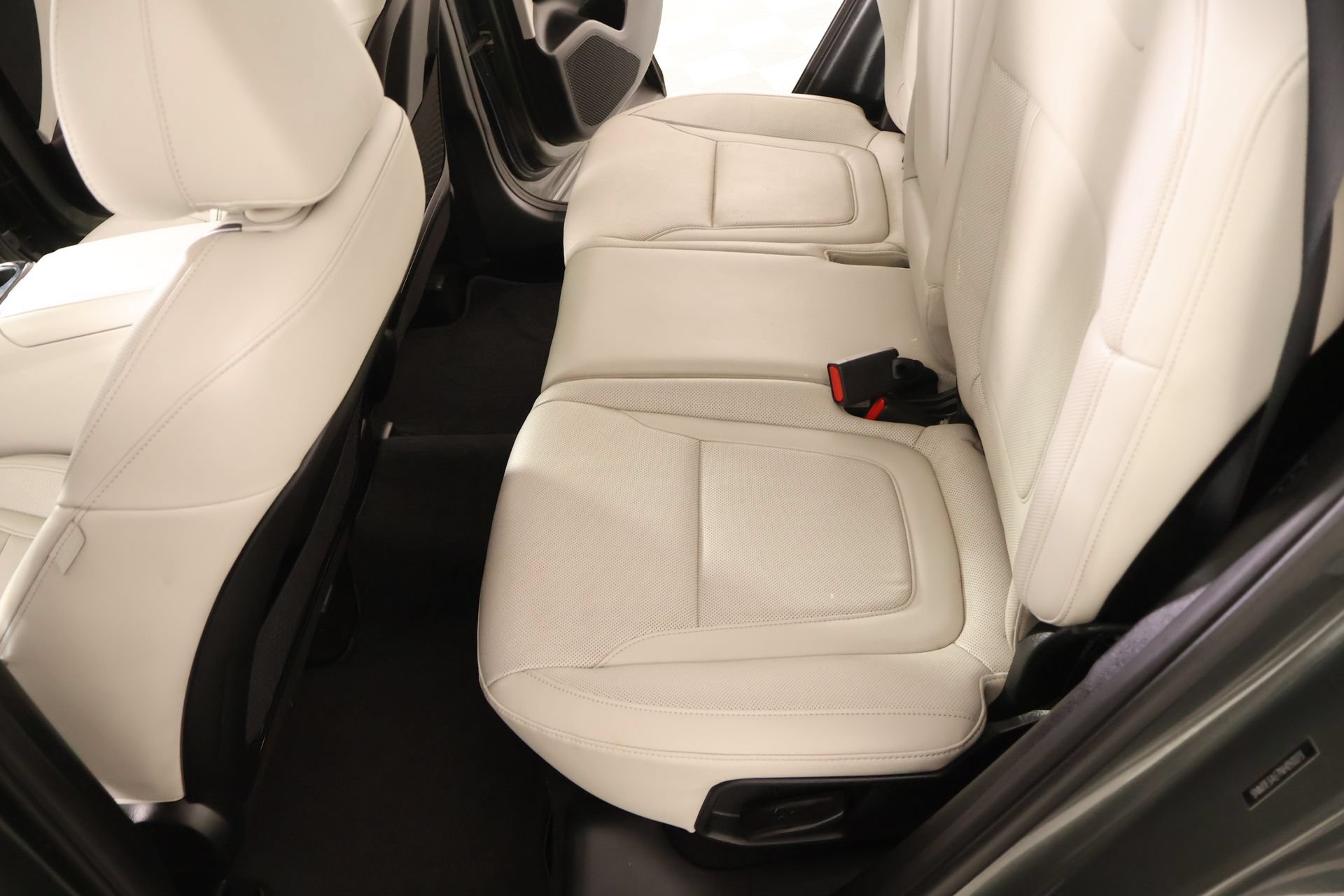 Used 2022 Hyundai Tucson Limited FWD image 13