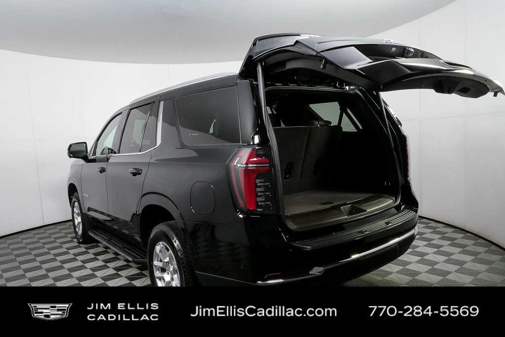 Used 2025 Chevrolet Tahoe LT RWD image 33