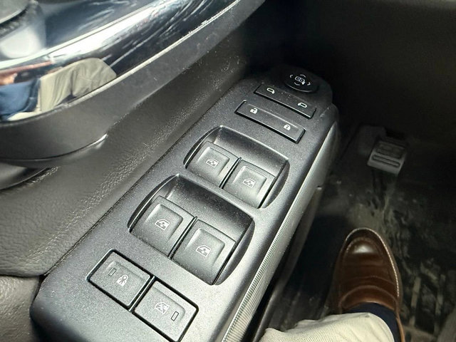 Used 2018 Chevrolet Silverado 1500 LT w/ All Star Edition image 19