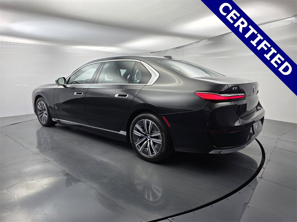 Certified 2023 BMW i7 xDrive60 image 6
