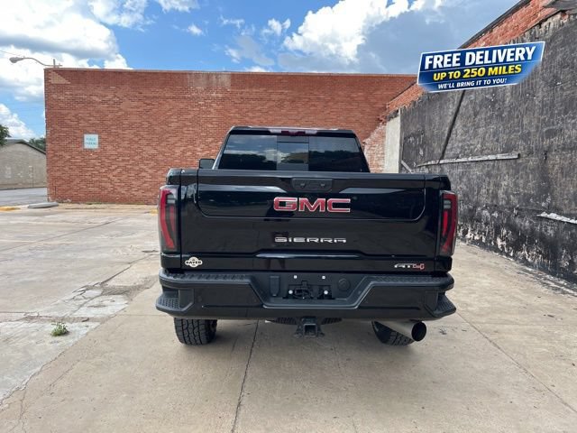 Used 2024 GMC Sierra 2500 AT4 w/ AT4 Premium Plus Package AWD/4WD image 4